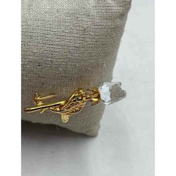 Swarovski Crystal Memories Gold
Plated Crystal Clear Rose Brooch in
Original Box - Picture 13 of 16